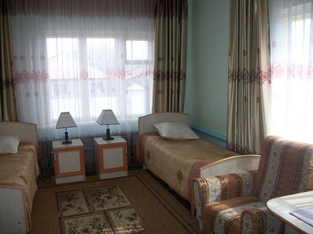 Enirest Hotel Karakol Room photo